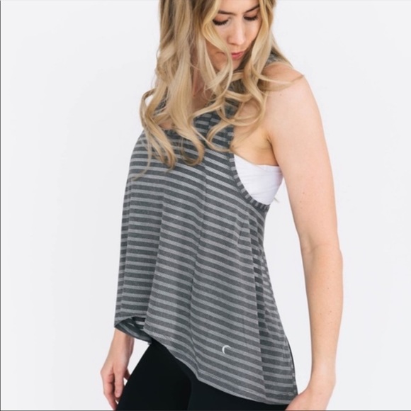 Zyia Active Nimbus Crisscross Open Back Striped Tank Top Size S Gray - Picture 3 of 8